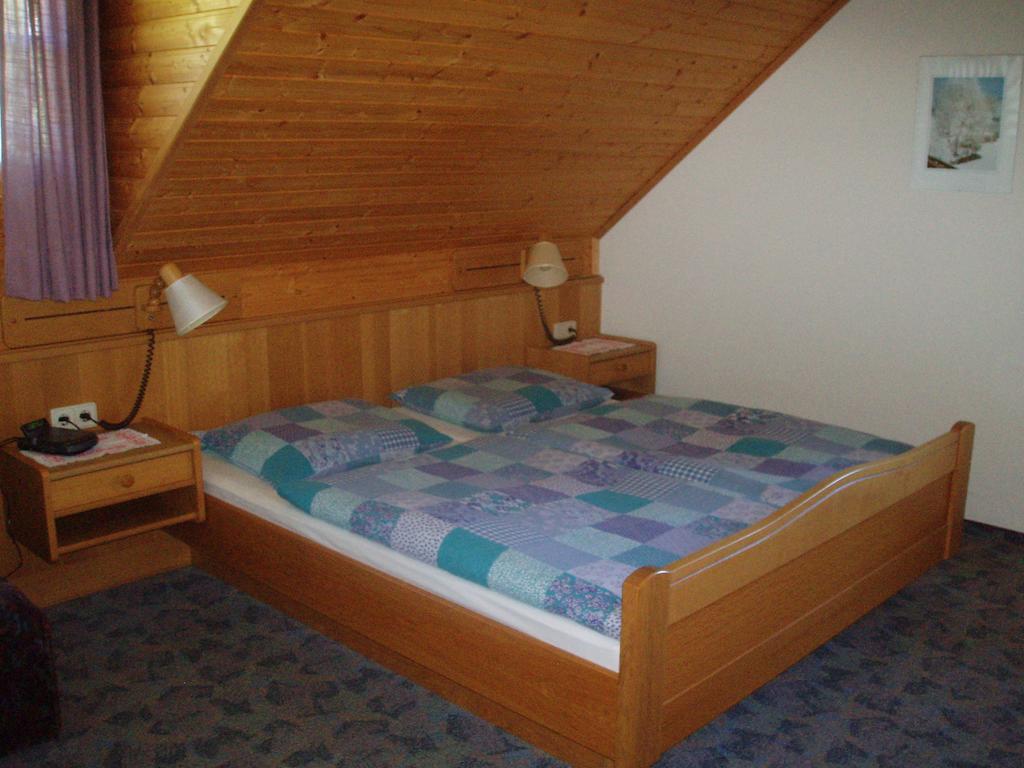 Appartement Pension Grasser Bad Kleinkirchheim Bilik gambar