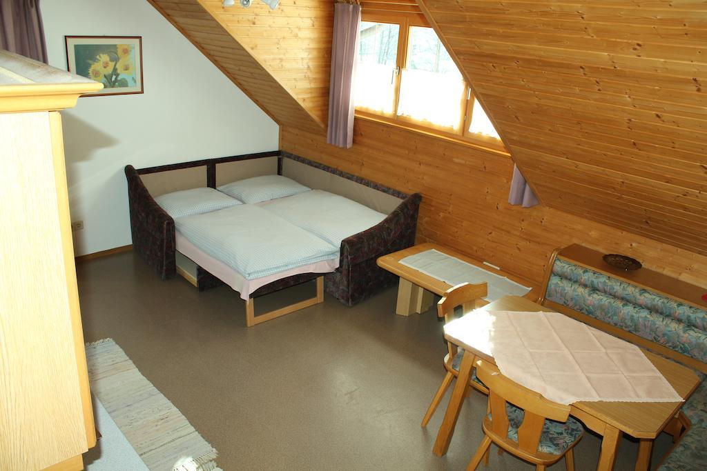 Appartement Pension Grasser Bad Kleinkirchheim Bilik gambar